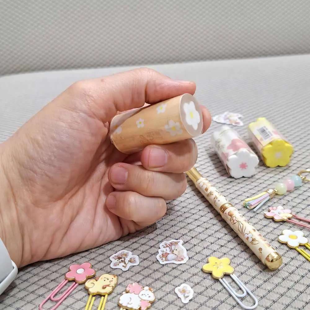 پاک کن عطری استوانه ای طرح گل